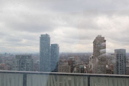 For Lease - 42 Charles Street Unit# 3903, Toronto, Ontario - Photo 4