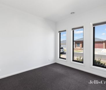 12 Louie Street, Deanside - Photo 4