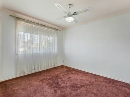 2/8 Owen Stanley Rd, Glenfield NSW - Photo 5