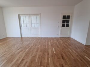 Bahnhofstr. 38, Wohnung 7 ~~~ Balkon, Loggia, Fußbodenheizung, Parkett, Tageslichtbad mit Wanne und Dusche, Gäste-Bad, Stellplatz - Photo 5