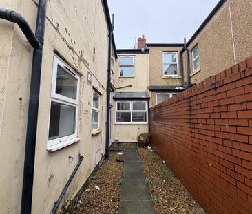 1 bedroom flat to rent - Photo 6