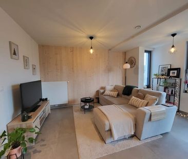 Appartement te huur - Photo 1