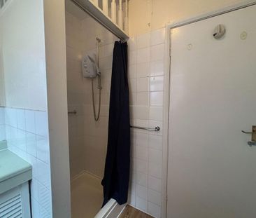 2 bedroom maisonette to rent - Photo 5