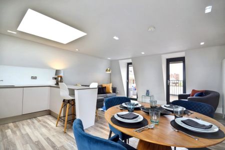 To Let, 1 Bed Flat - Photo 2