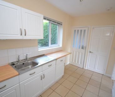 2 bed Mid Terraced House for Rent - Photo 6