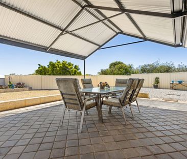 10 Fitzsimmonds Place, Leda WA 6170 - House For Rent | Domain - Photo 3