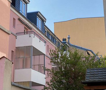 Renovierte Wohnung in der Oststadt mit Dielen und Balkon - Photo 1