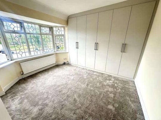 Brookside Road, Hayes, UB4 - Photo 1