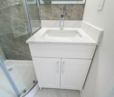 For Lease - 2685 Windjammer (Main) Road, Mississauga, Ontario - Photo 5