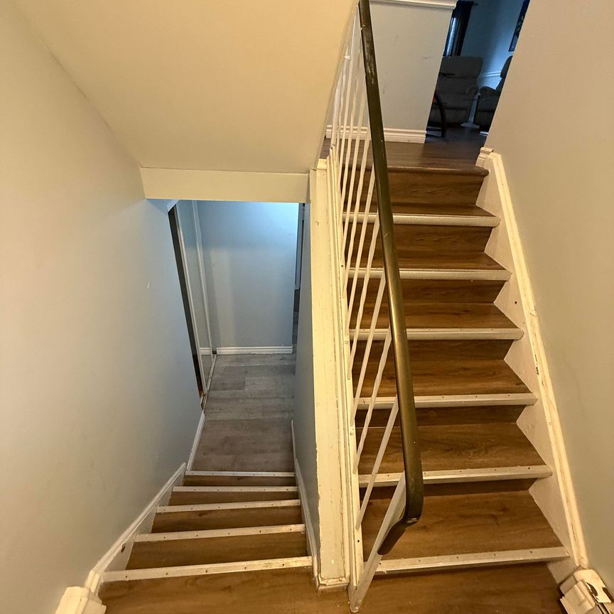 For Lease - 649 Albert Street Unit# 5, Waterloo, Ontario - Photo 1