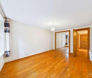 Timber Bush, Leith, Edinburgh, EH6 - Photo 3