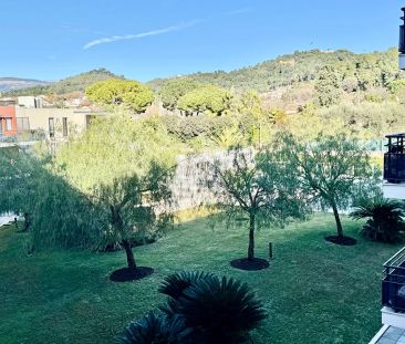 Location Appartement F1 La Roquette Sur Siagne - Photo 3