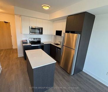 Burnhamthorpe Rd /Hurontario st Brand New 1Bdrm Bright +Modern 1Lockr - Photo 1