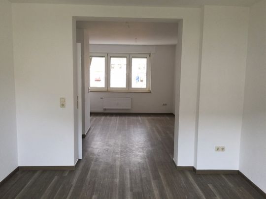 2-Zimmer-Wohnung in Düren-Gürzenich, Schillingsstr. 199 - Photo 1