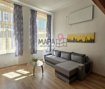 Duża Kawalerka-Centrum 1.piętro-Kamienica - Photo 3