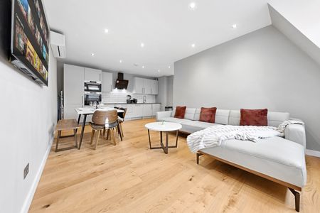 2 Bed Flat, London Bridge Street, SE1 - Photo 3