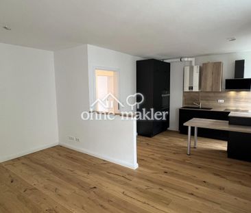 ATTRAKTIVE 3-ZIMMERWOHNUNG MIT TOP EINBAUKÜCHE UND GLASBALKON - Foto 5