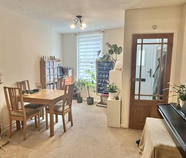 3 bedroom cottage to rent - Photo 2