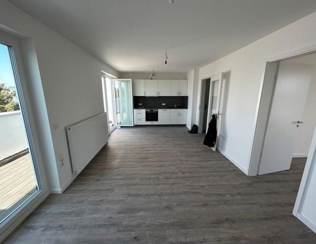 Smarter Wohnen ! Exklusive 2-Zimmer Dachgeschosswohnung - Foto 1