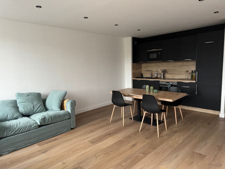 Location Appartement 2 pièces 52m² ST JEAN PIED DE PORT 64220 - Photo 2