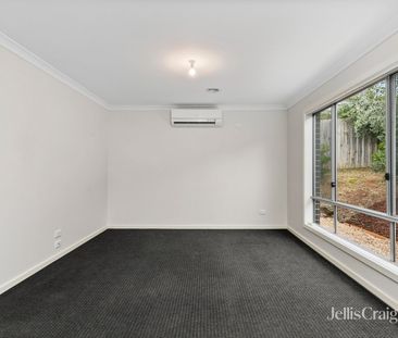 5 Silverdale Drive, Darley VIC 3340 - House For Rent | Domain - Photo 3