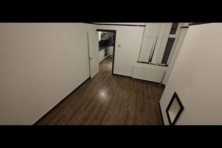 3 Bed Terraced House, Lunt Road, L20 - Photo 3