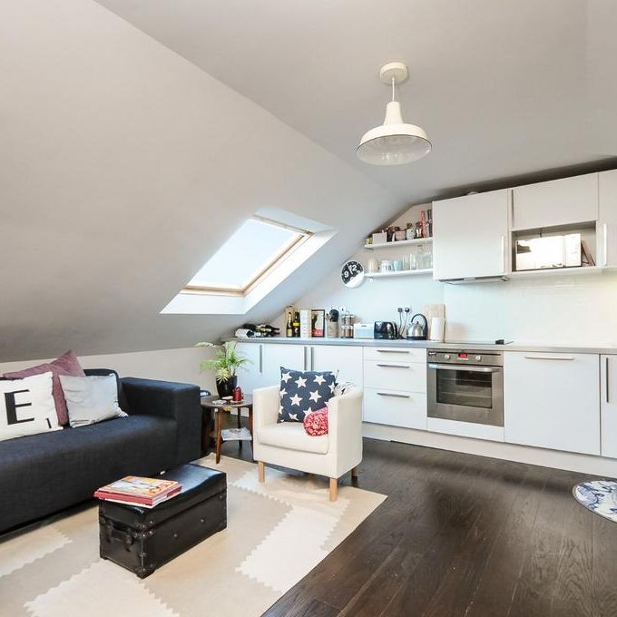 1 bedroom flat to rent - Photo 1