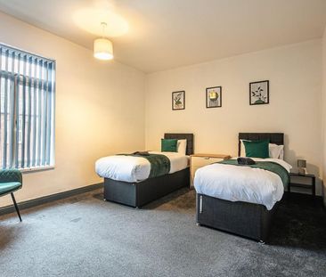 4 Bed Terraced House, Fentonville Street Near City Centre, S11 - Photo 6