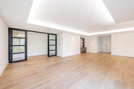 3 bedroom flat to rent - Photo 4