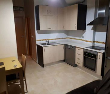 Alquiler de piso en Calle Encarnación Sánchez - Photo 6