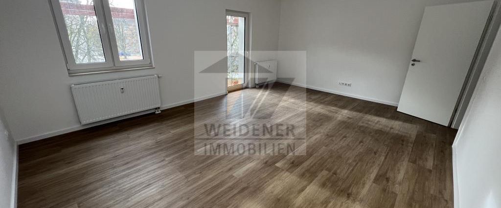 Exklusive 3 Zimmer Wohnung mit Balkon, Wanne und Dusche! Erstbezug nach Sanierung! - Foto 1