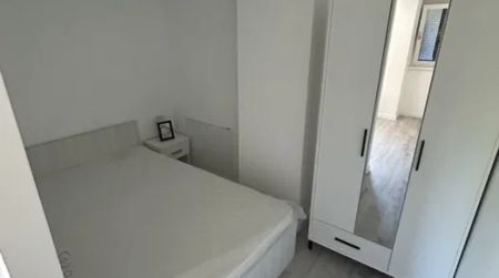 Apartament, 2 camere semidecomandat, 40 mp, Poitiers, de inchiriat, Manta Rosie, Cod 161471 - Fotografie 2