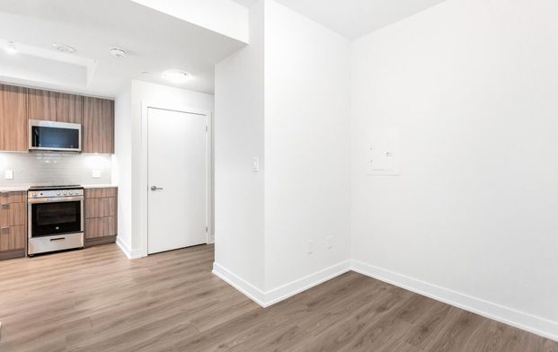 For Lease - 4130 Parkside Village Drive Unit# 1808, Mississauga, Ontario - Photo 1