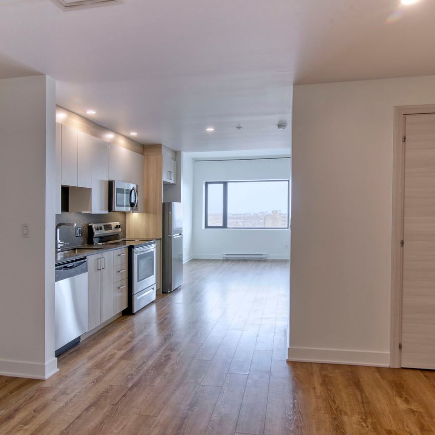 30 Saint-Joseph Est - Photo 1