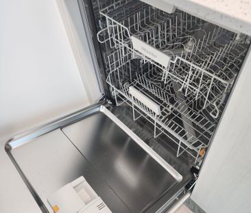 For Lease - 1 Quarrington Lane Unit# 1105, Toronto, Ontario - Photo 6