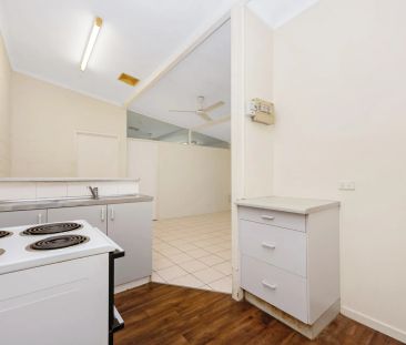 Quaint Living - Photo 1