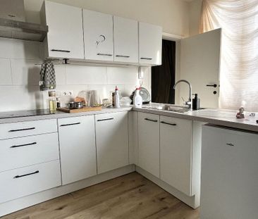 Appartement te huur in Antwerpen voor € 750 met 1 slaapkamer - Foto 4