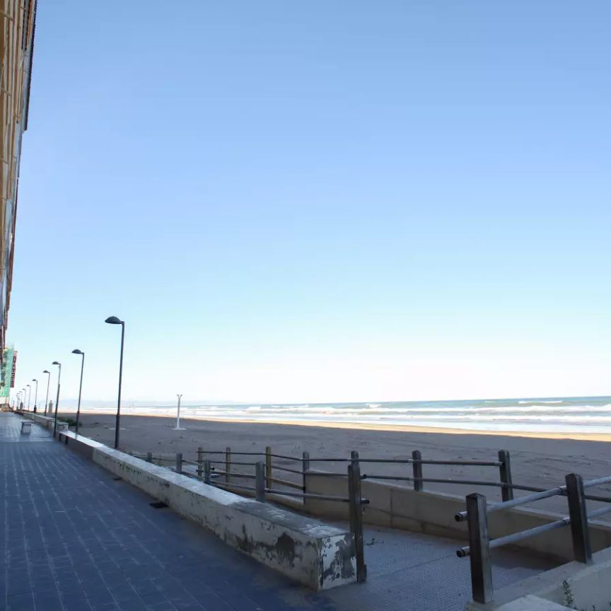 Amazing 2-bedroom apartment for rent in El Perellonet - Foto 1