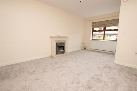 3 bedroom House To Let - Photo 4