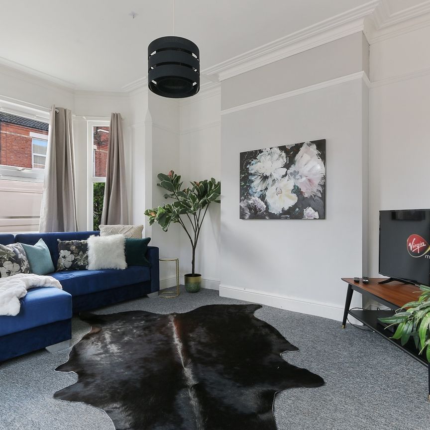 4 Bed Semi-Detached House, Bridge Grove, NG2 - Photo 1