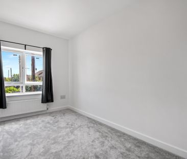 Beautifully Finished 4-Bedroom Semi-Detached Home to let Bidford-on... - Photo 6