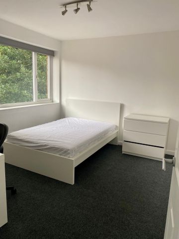 8 Yeomans Court, NG7 1EU, NOTTINGHAM - Photo 3