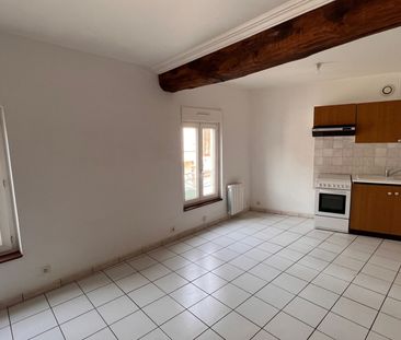 Location Appartement 1 pièce 31m² - Photo 1
