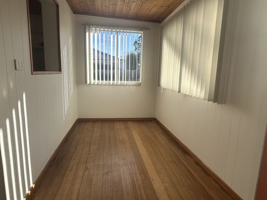 152 Clarence Street - Photo 1
