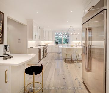 For Lease - 317 Gloucester Avenue, Oakville, Ontario - Photo 2