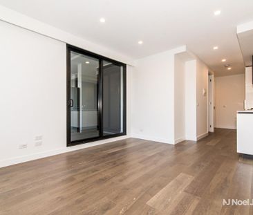 203/629 Canterbury Road, SURREY HILLS - Photo 2