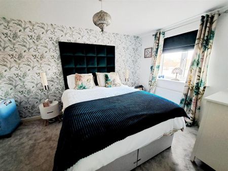 3 bedroom detached house to rent - Photo 4