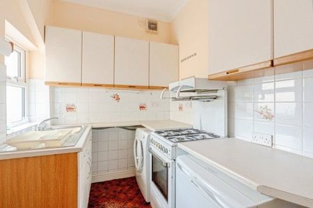 St Matthew Street, Burnley, BB11 4LF - Photo 4