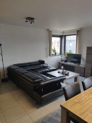 Appartement te huur - Photo 1