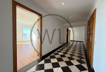 Apartamento T5+1 em Lisboa